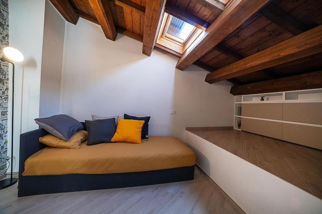 Appartamento Elegante E Moderno A 100 M Dal Duomo LʼAquila Kültér fotó